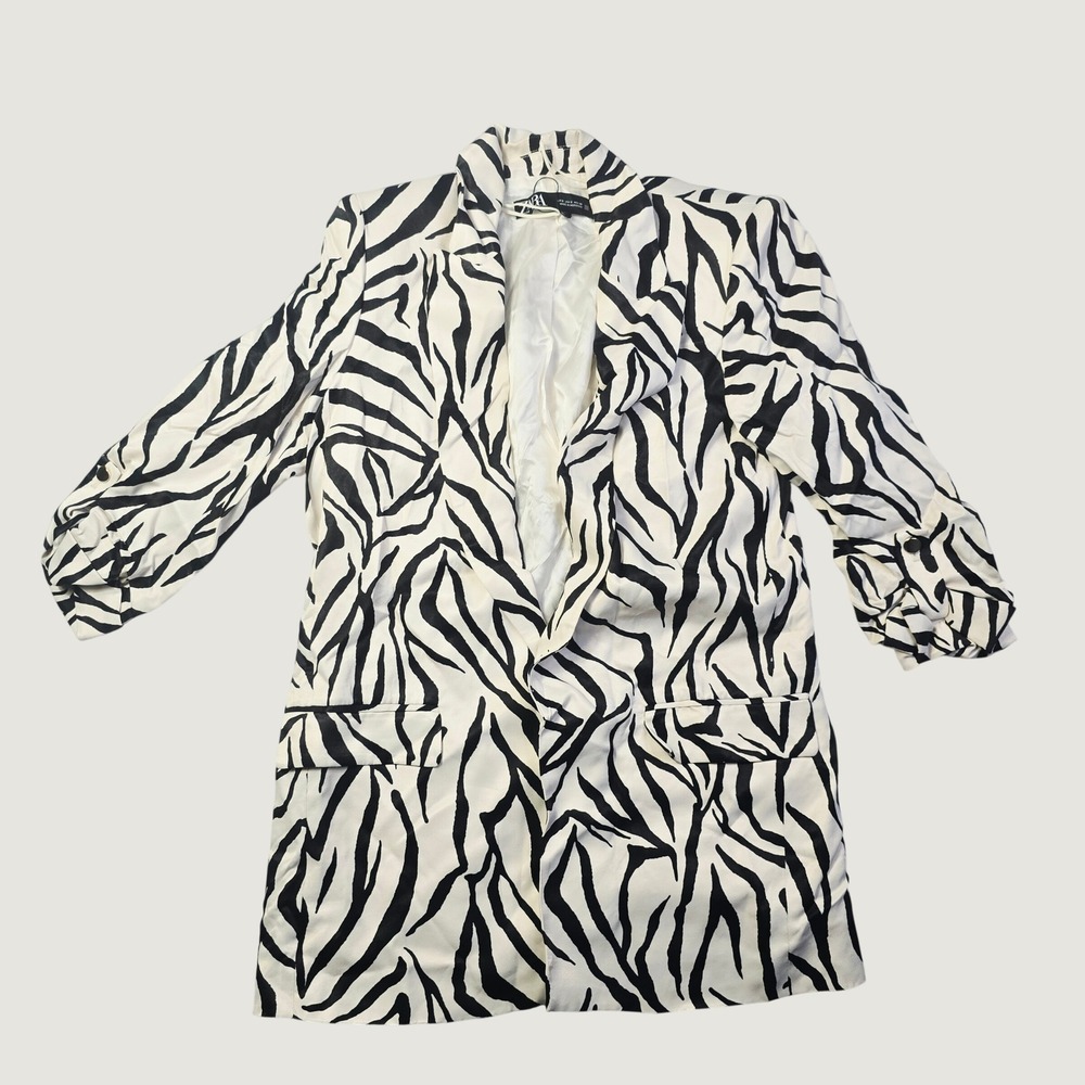 Zara Womens Zebra Print Open Front Padded Shoulder Blazer Size Small White Black